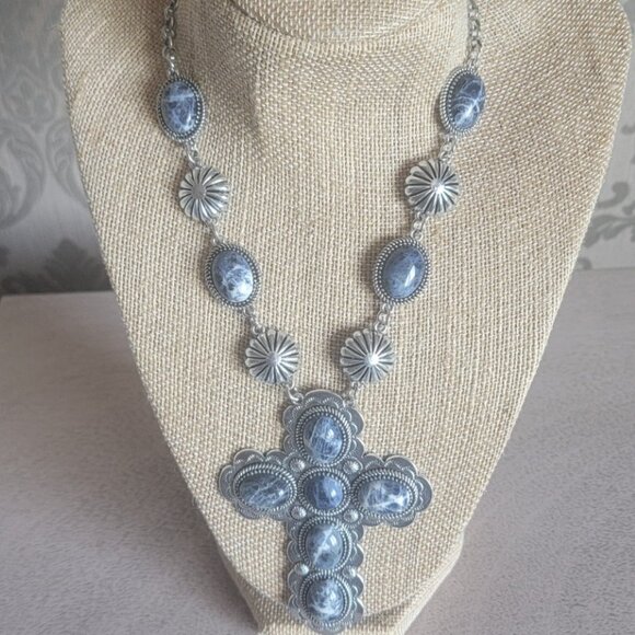 Silver Tone Cross Necklace - Picture 4 of 6